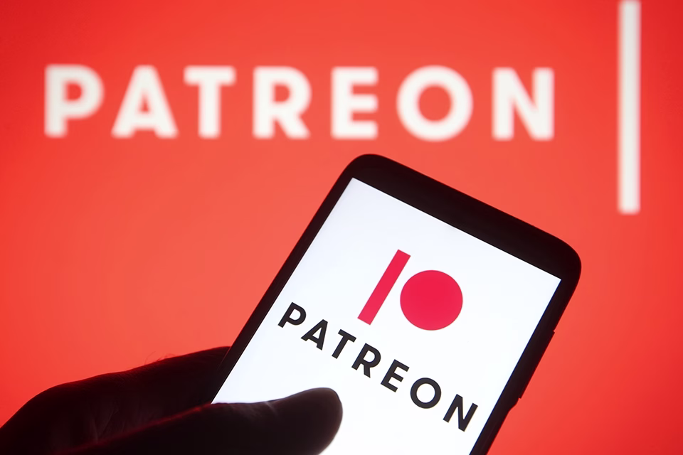 Patreon's Bold iOS Move: Bypassing Apple's Fees to Boost Creator Pay