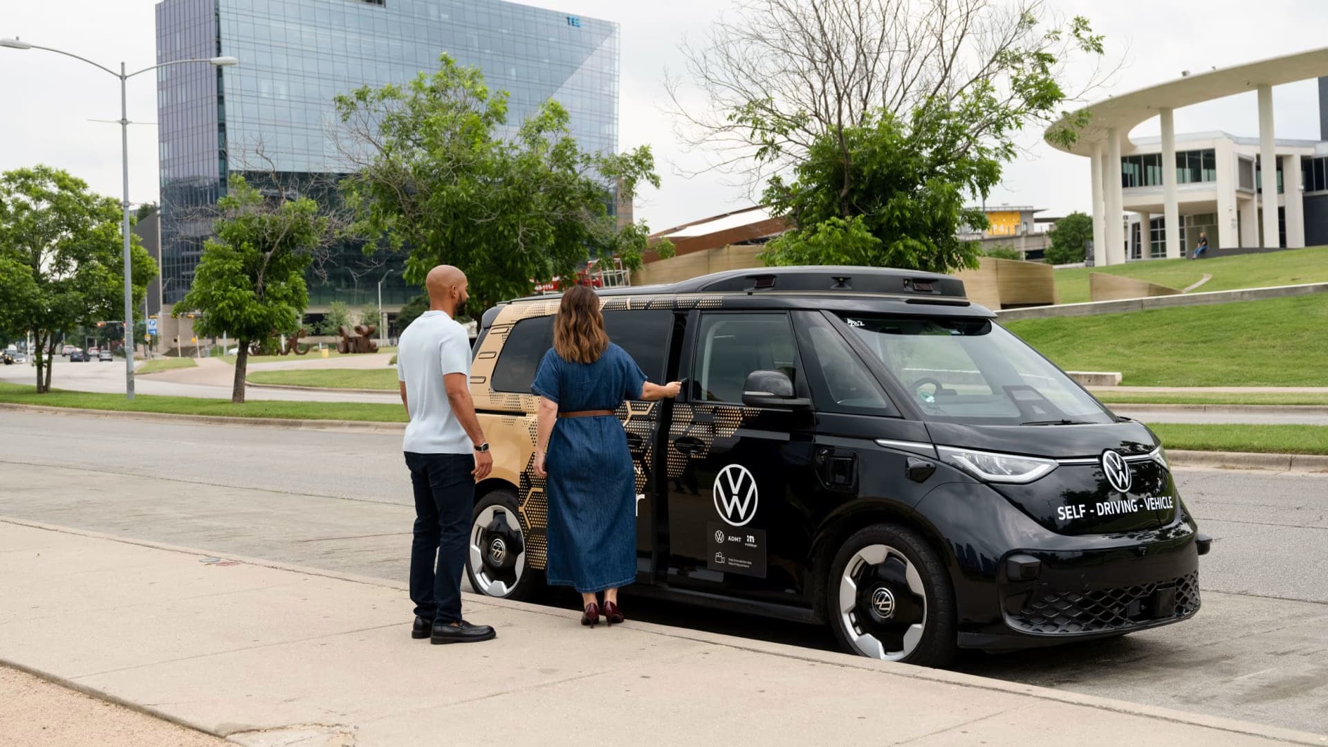 Uber Unveils New Money-Saving Features for Rides and Eats