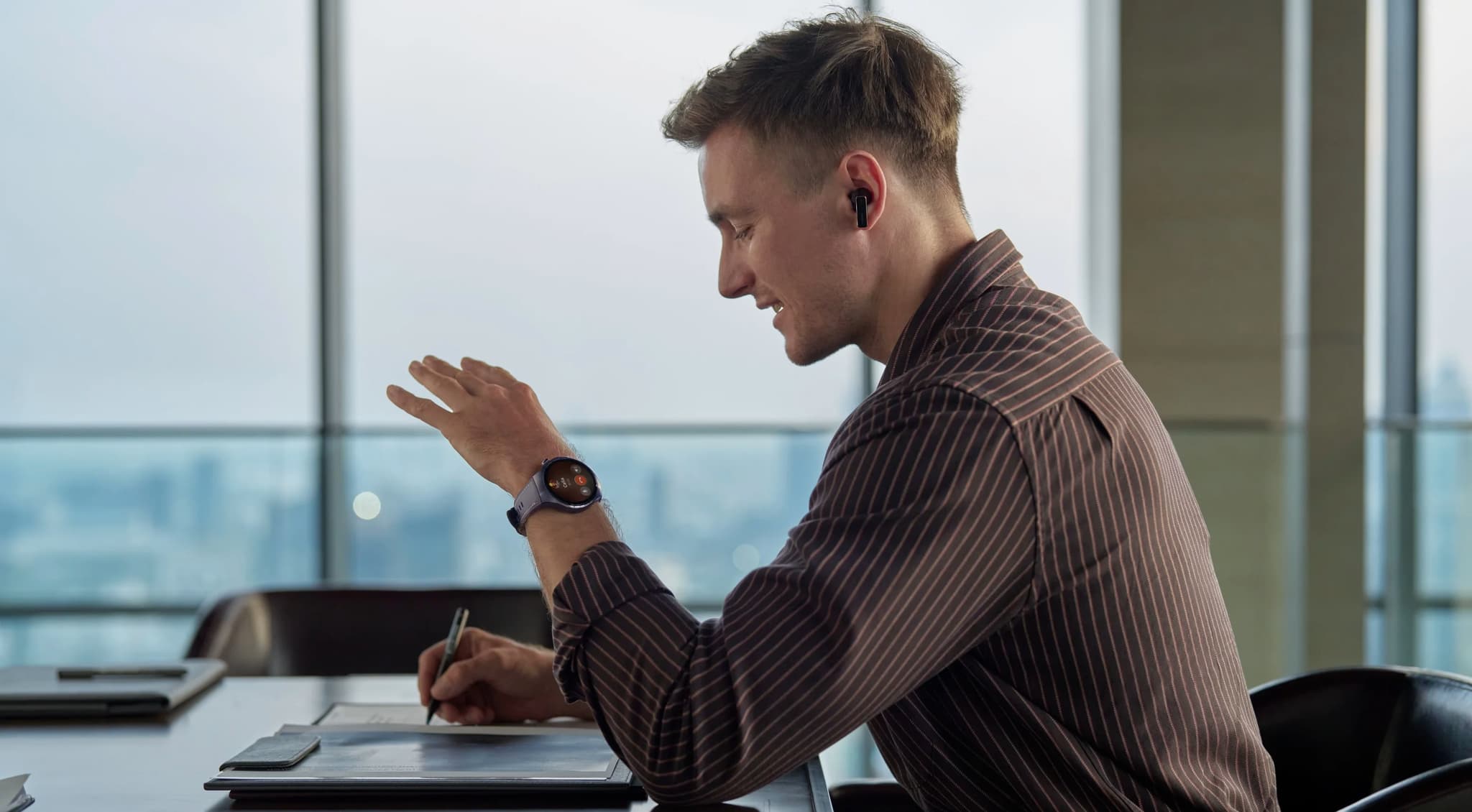 HUAWEI Watch 5: A Single Tap Unlocks a Full Health Scan