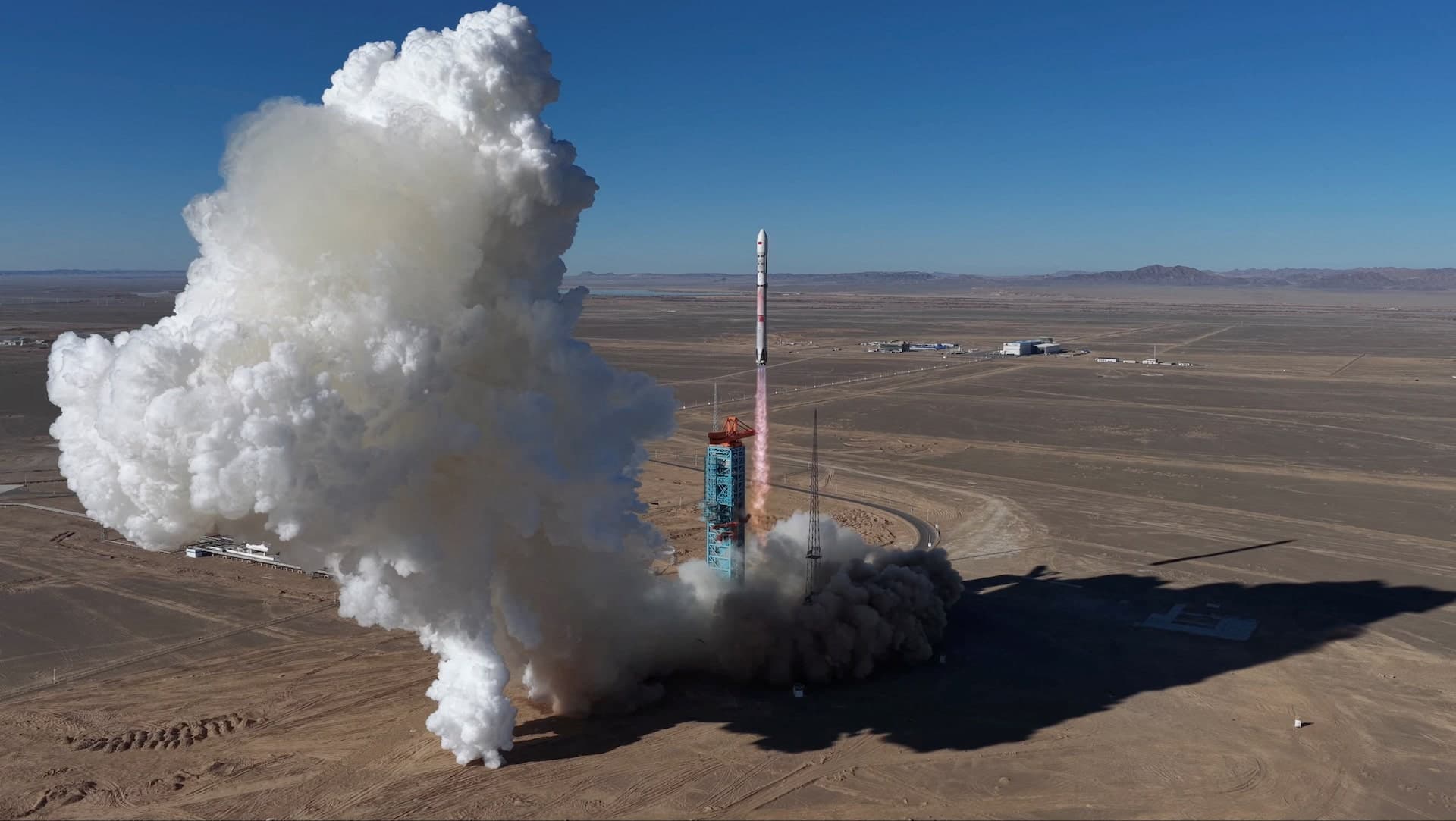 China Becomes Second Country to Recover Reusable Rocket Booster