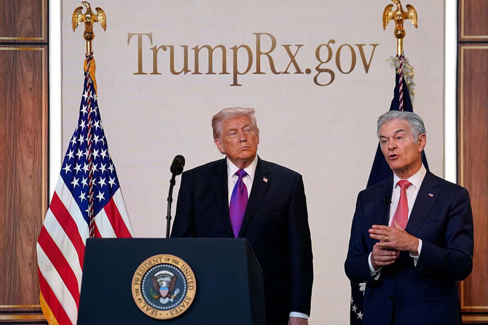 TrumpRx chính thức ra mắt nhằm giảm chi phí thuốc tại Mỹ