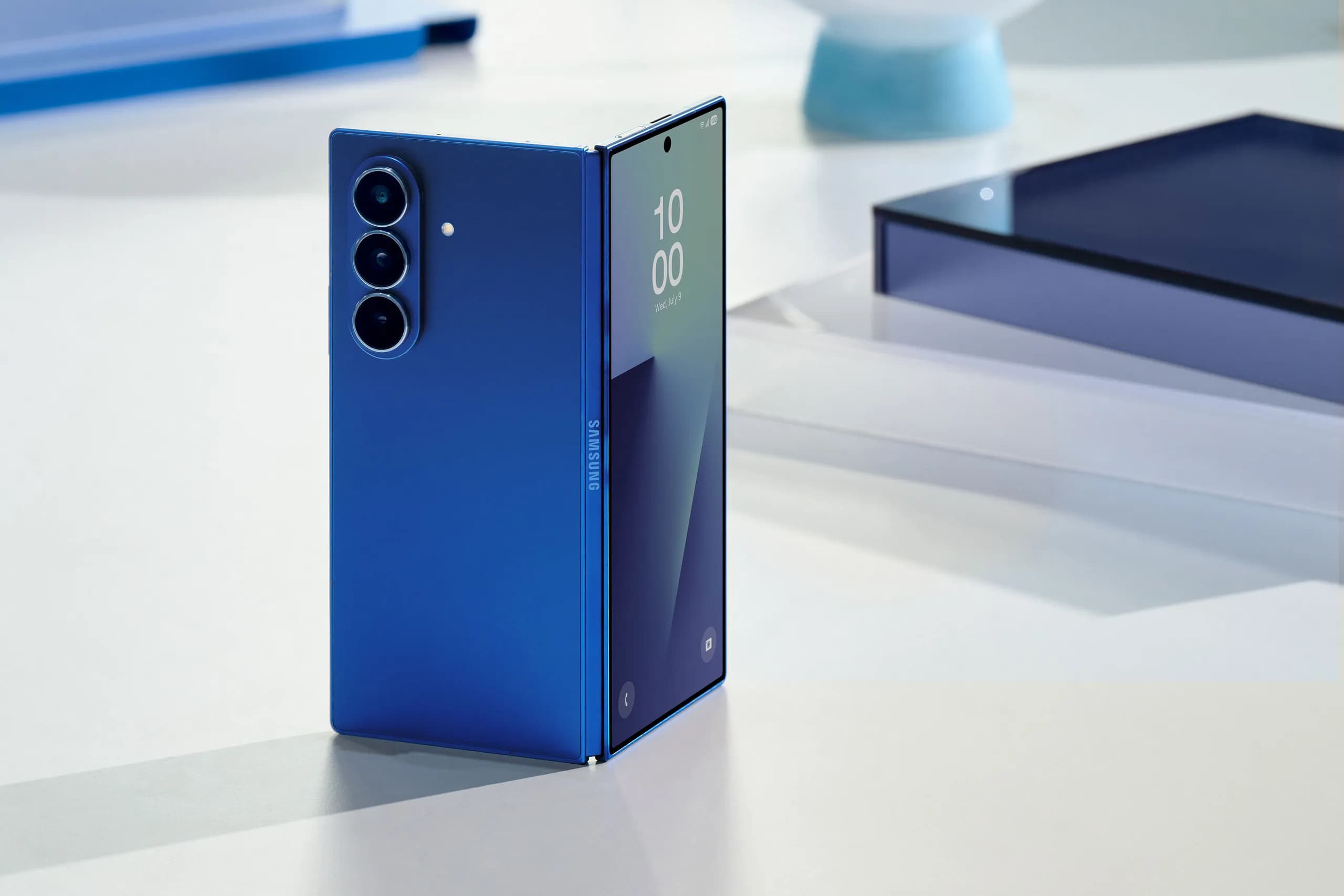 Samsung 2025: Hardware Reassertion and AI Evolution